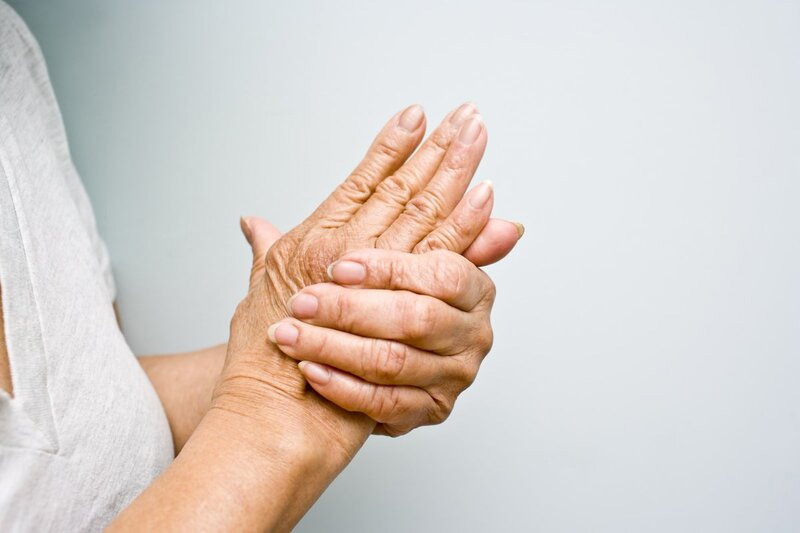 Huyệt Bát Tà giúp giảm tê bì bàn tay, nhức mỏi ngón tay