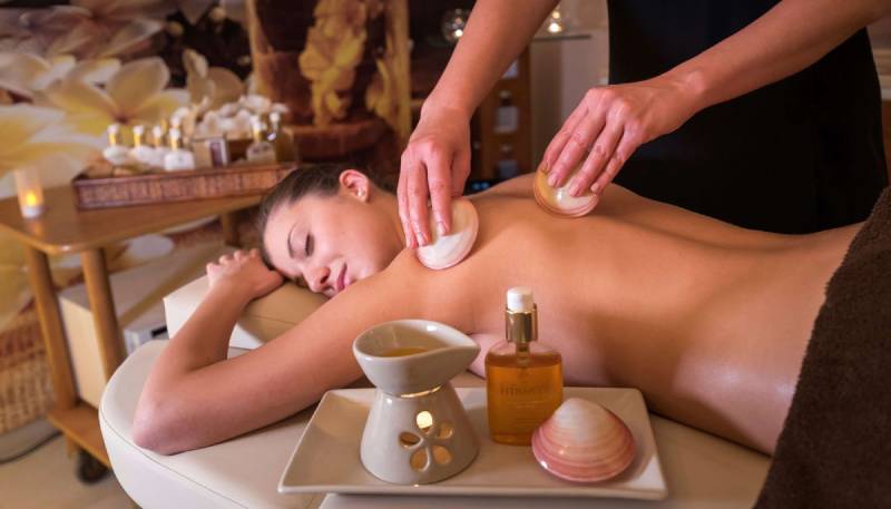 Hướng dẫn chọn mua và cách dùng tinh dầu massage body