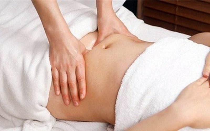 Bấm huyệt Trác Môn để giảm nhanh sự khó chịu vùng bụng
