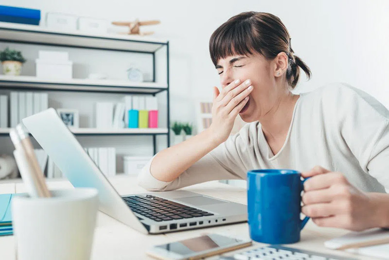 Bấm huyệt giúp tỉnh táo mà an toàn, không tác dụng phụ