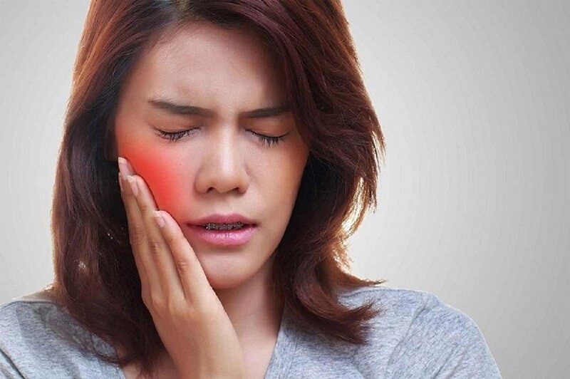 Huyệt Ế Phong có tác dụng gì?