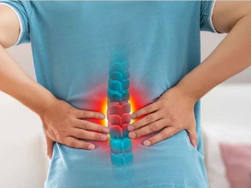 Bệnh lý cột sống gây ra các cơn đau lưng mỗi đêm nếu không điều trị kịp thời và đúng cách
