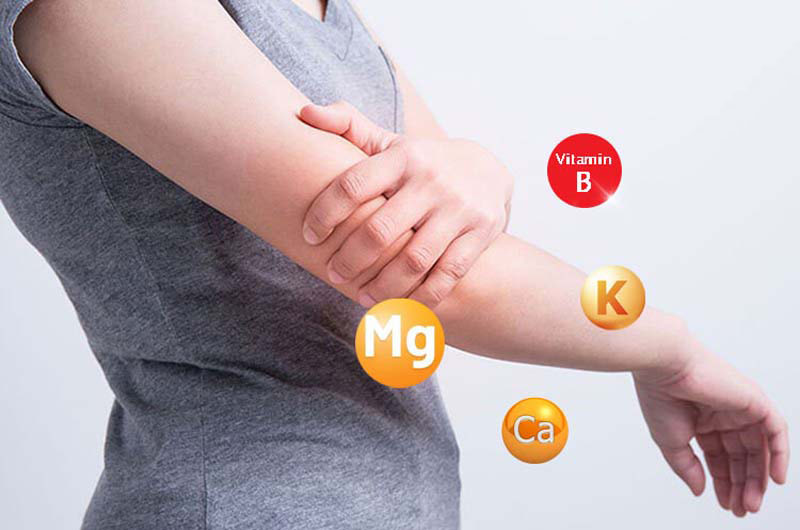 Hay bị tê chân tay là thiếu chất gì? Các thực phẩm cần bổ sung